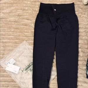 HALARA Navy Women's Leggings